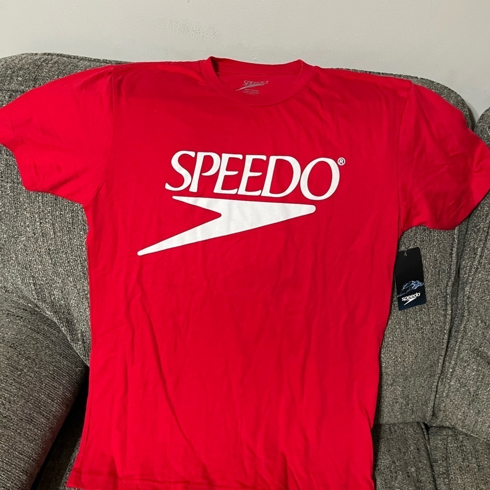 Men’s Speedo Small T Shirt